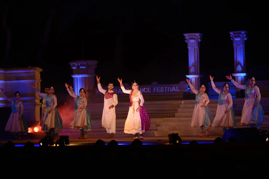12 days travel dance festival in khajuraho